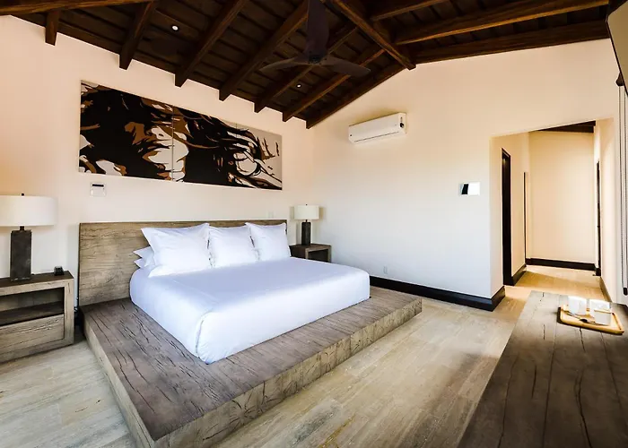 Casa Carolina At Catalinas Playa Danta
